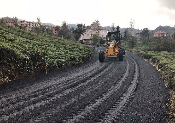 ekim-ve-kasim-aylarinda-58-bin-76-ton-asfalt-dokumu-yapildi-(1).jpg