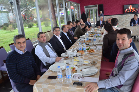 emniyet-muduru-cakici-basin-mensuplari-ile-kahvaltida-bulustu.jpg emniyet-muduru-cakici-basin-mensuplari-ile-kahvaltida-bulustu.jpg