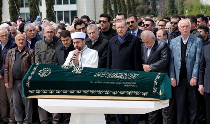 erdogan-abdurrahman-kulunkun-cenazesine-katildi-(2).jpg