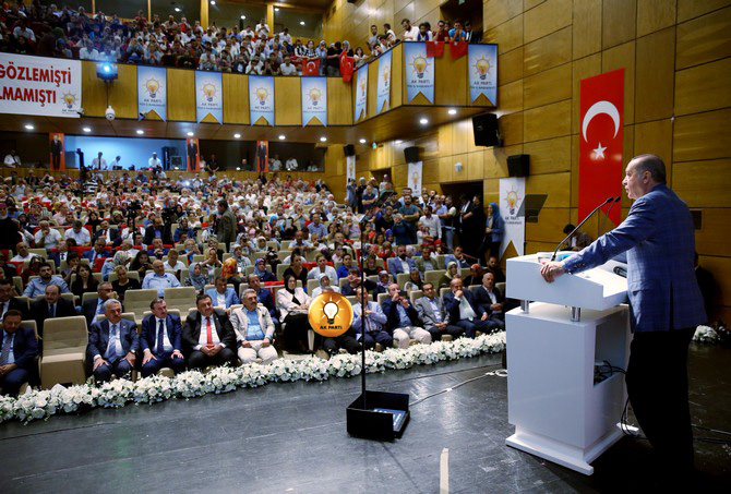 erdogan-ak-parti-rize-il-danisma-toplantisi-(5).jpg
