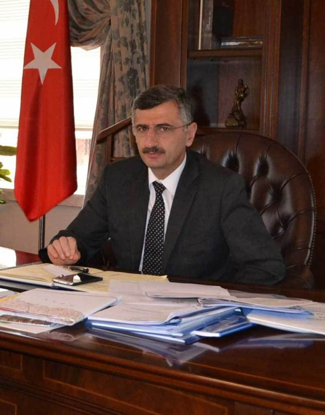 erdogan-bektas-rize-valisi.jpg erdogan-bektas-rize-valisi.jpg