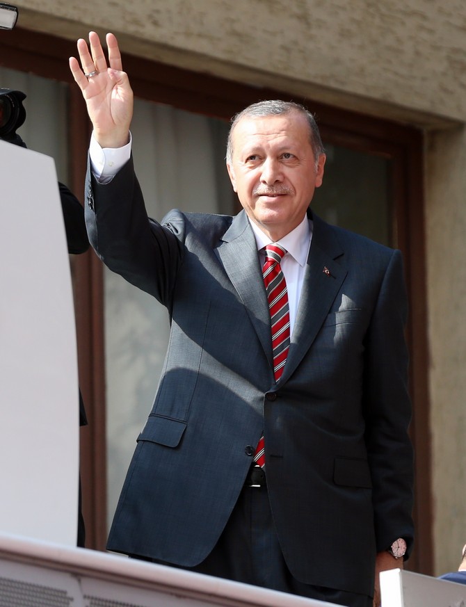 erdogan-besikduzunde-(7).jpg