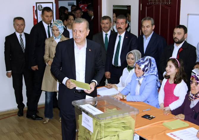 erdogan-oyunu-kullandi2-001.jpg erdogan-oyunu-kullandi2-001.jpg