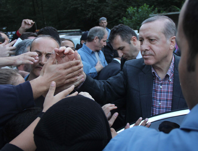 erdogan-rize-1-001.jpg