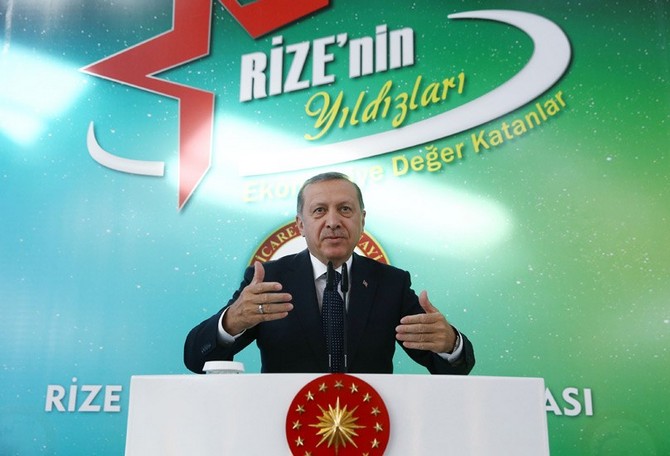 erdogan-rize-ticaret-ve-sanayi-odasi-odul-toreni’nde-(4).jpg