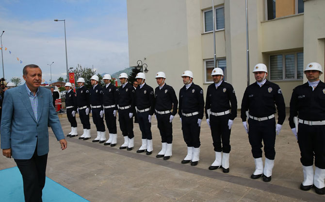 erdogan-rizede-100.jpg erdogan-rizede-100.jpg