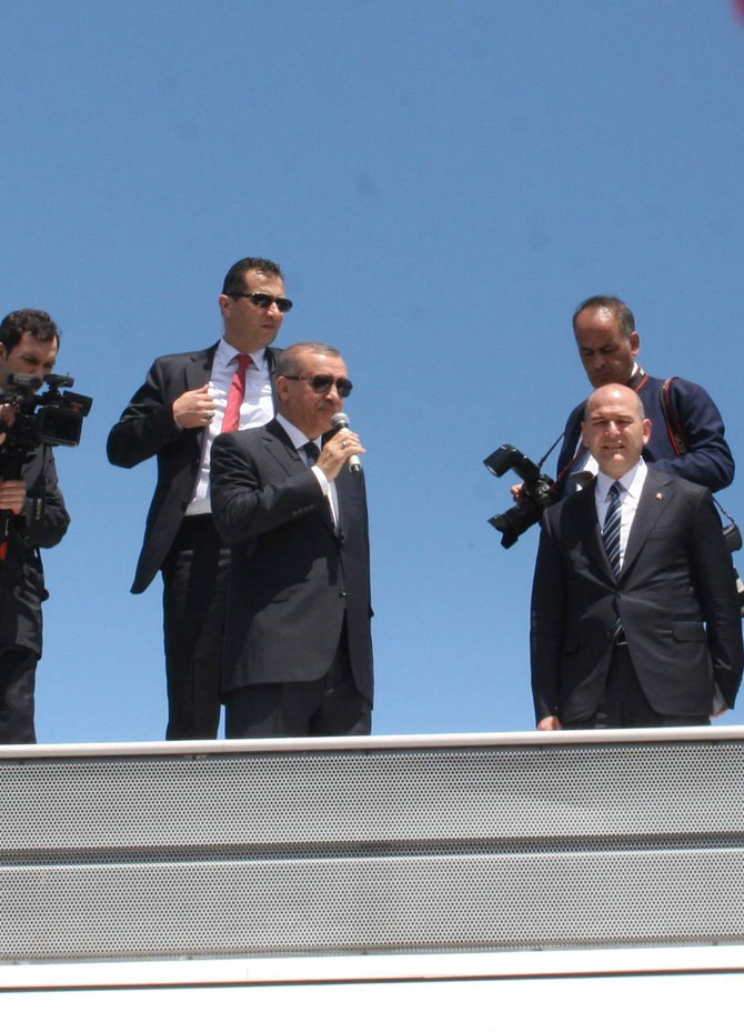 erdogan-trabzonda-3-002.jpg erdogan-trabzonda-3-002.jpg