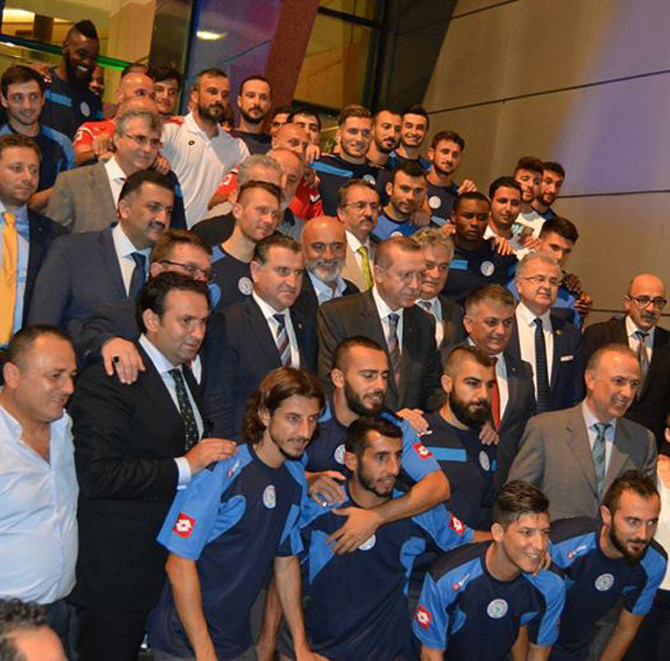 erdogandan-rizespor-ziyareti-3.jpg