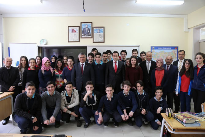 ersin-yazici-ardesende-renk-projesini-degerlendirdi-16.jpg ersin-yazici-ardesende-renk-projesini-degerlendirdi-16.jpg