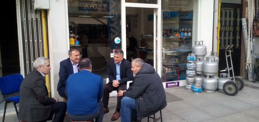 ersin-yazici-ve-adem-cakici-esnaf-ziyareti1.jpg ersin-yazici-ve-adem-cakici-esnaf-ziyareti1.jpg