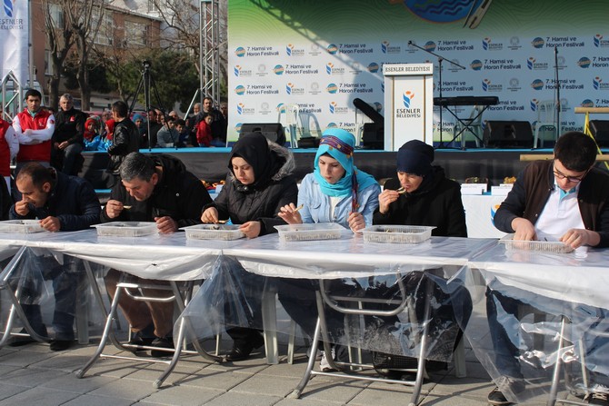 esenler-hamsi-ve-horon-festivali-(11).jpg