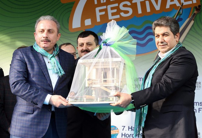 esenler-hamsi-ve-horon-festivali-(5).jpg