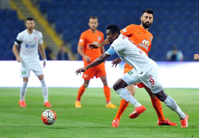 eto’o-ilk-macina-cikti-(3).jpg