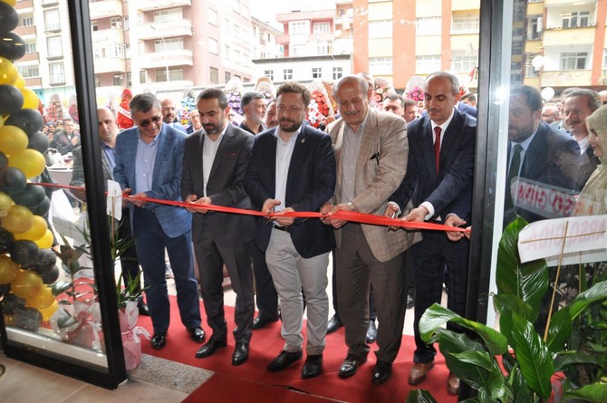 falco-mobilya-rize’de-hizmete-acildi-(4).jpg