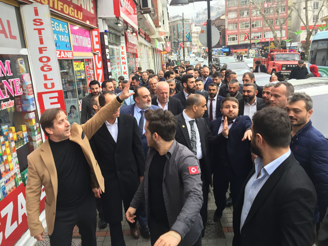 fatih-erbakan-rizede-esnaf-ziyaretlerinde.jpg