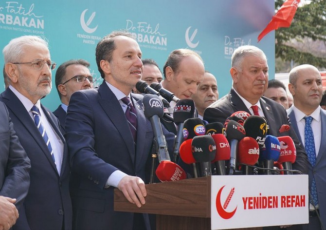 fatih-erbakan-yeniden-refah-partisinin-ittifak-kararini-acikladi-10.jpg