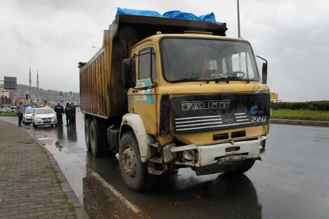 fatih-seyis-kazada-yaralandi-1.jpg fatih-seyis-kazada-yaralandi-1.jpg