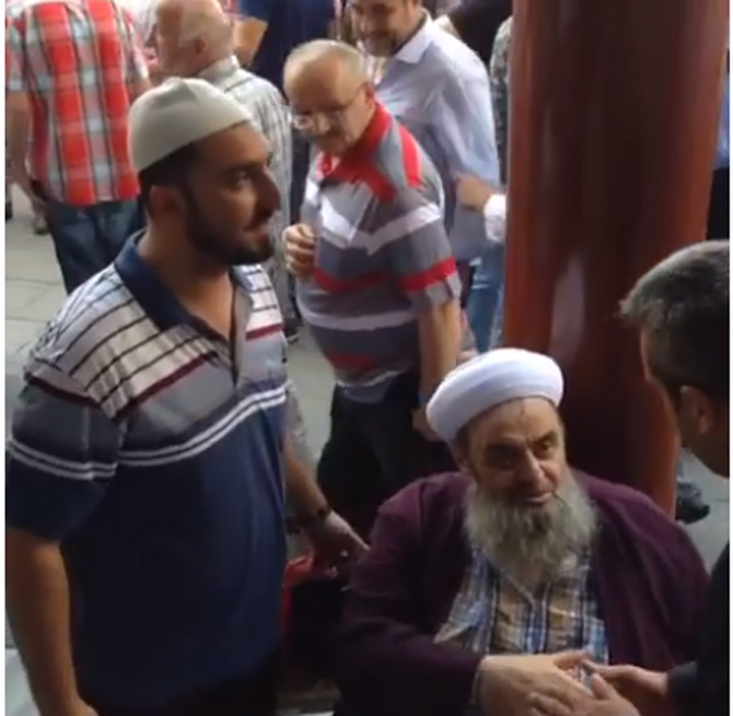 fatma-bekir-cenazesi-2.jpg fatma-bekir-cenazesi-2.jpg