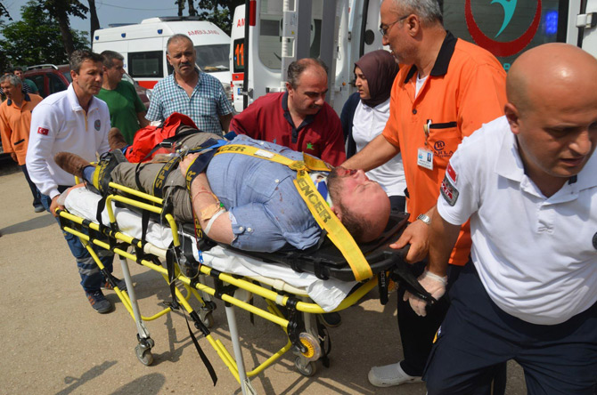 fatsada-trafik-kazasi-1-olu-11-yarali-1.jpg fatsada-trafik-kazasi-1-olu-11-yarali-1.jpg