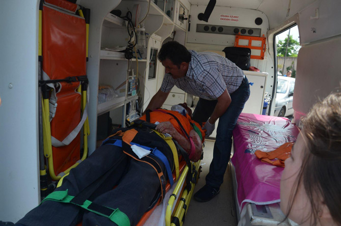 fatsada-trafik-kazasi-1-olu-11-yarali-3.jpg fatsada-trafik-kazasi-1-olu-11-yarali-3.jpg