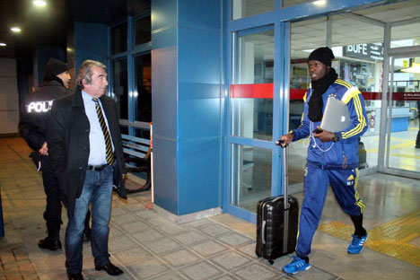 fenerbahce-kafilesi,-trabzon’a-geldi-2.jpg fenerbahce-kafilesi,-trabzon’a-geldi-2.jpg