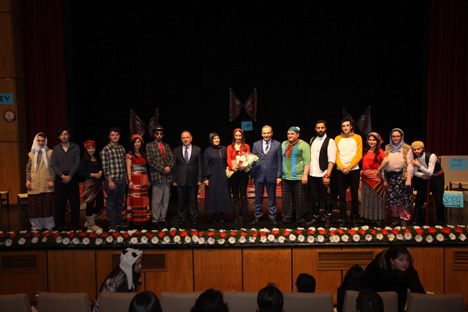 fikralarla-rize-tiyatro-oyunu-65.jpg