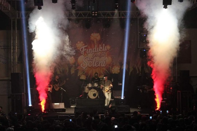 findikli-genclik-festivaline-gencler-akin-etti-(11).jpg