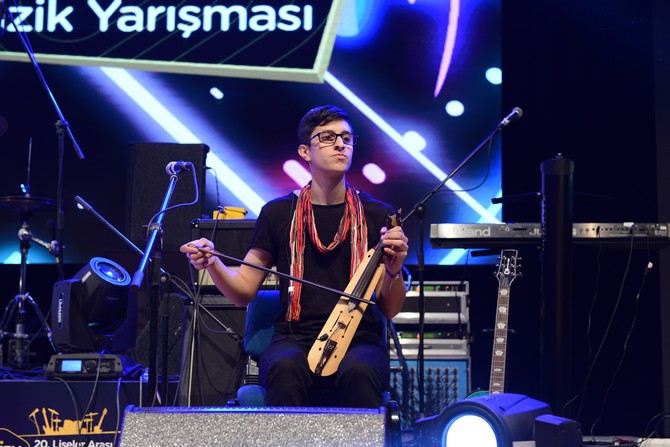 fizy-20.-liseler-arasi-muzik-yarismasinin-ankara-elemelerinde-rize’den-4-lise-sahne-aldi-(3).jpg