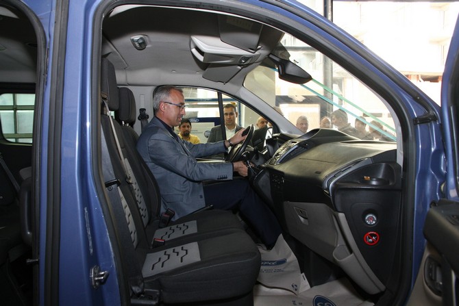 ford’dan-egitim-icin-rteuye-destek-(3).jpg