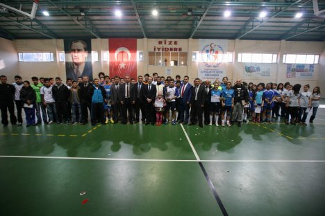 futsal-gencler-il-birinciligi-sona-erdi-1.jpg futsal-gencler-il-birinciligi-sona-erdi-1.jpg