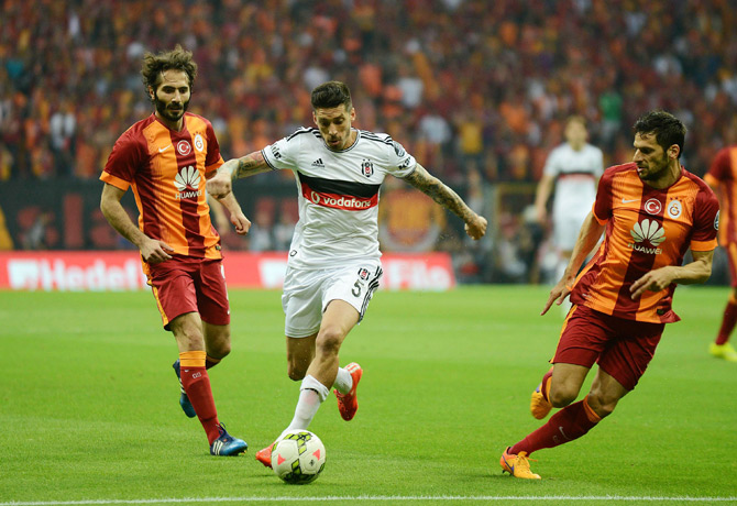 galatasaray-besiktas-maci-001.jpg