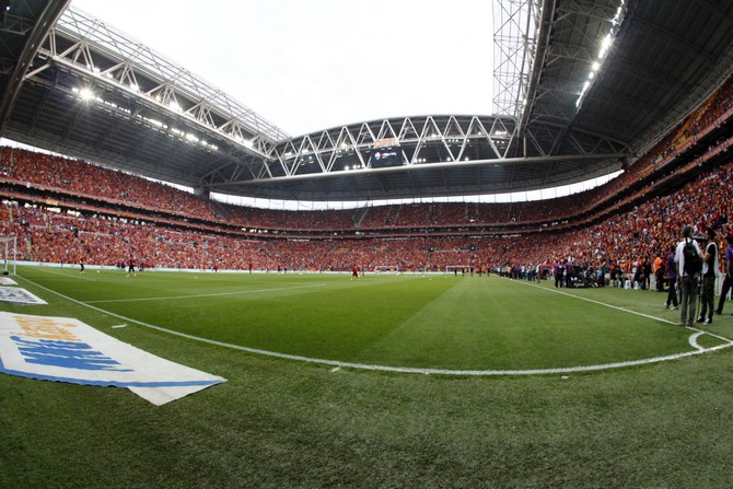 galatasaray-besiktas-maci-oncesi-arenada-gorsel-sov-(4).jpg