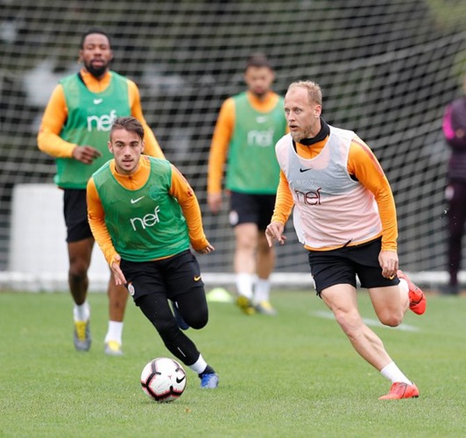 galatasaray-taktik-calisti-(1).jpg