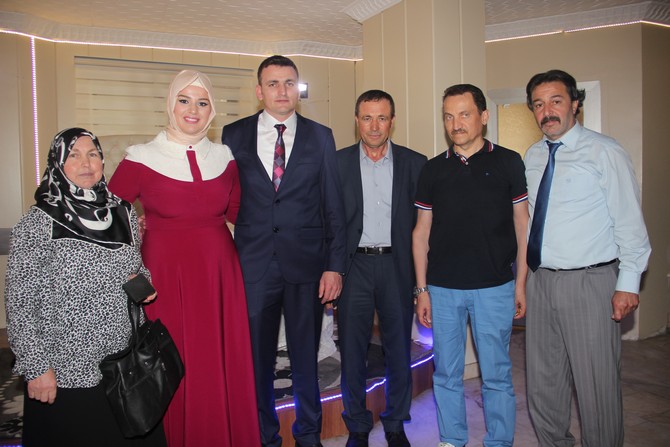 gazeteci-muhammed-delal’in-kizi-yasemin-delal-ile-mustafa-ozgurun-nisan-toreni-(4).jpg