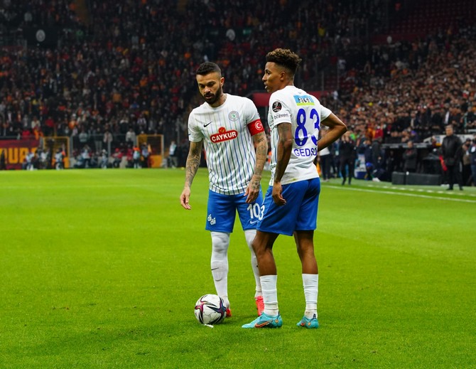gedson-fernandes-galatasaray-caykur-rizespor-3.jpg