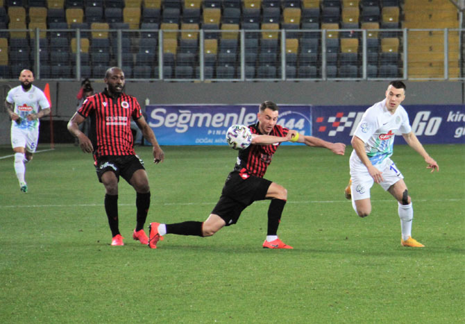 genclerbirligi---caykur-rizespor-maci-(1).jpg