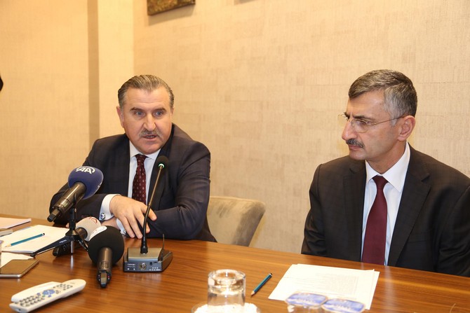 genclik-ve-spor-bakani-bak-rizede-(3).jpg