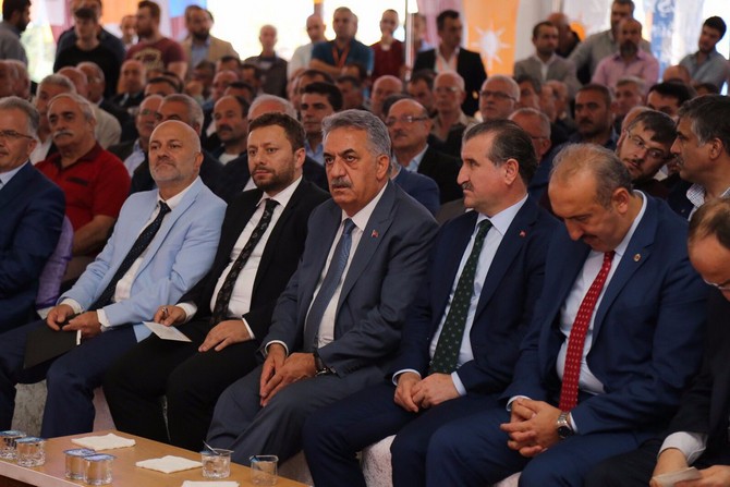 genclik-ve-spor-bakani-osman-askin-bak,-ak-parti-ardesen-ilce-kongresine-katildi-(4).jpg