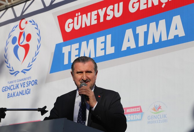 genclik-ve-spor-bakani-osman-askin-bak,-guneysu-genclik-merkezi-temel-atma-torenine-katildi-(3).jpg