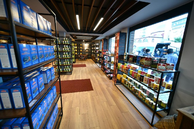 giresunda-caykurun-satis-magazasi-acildi-(10).jpg