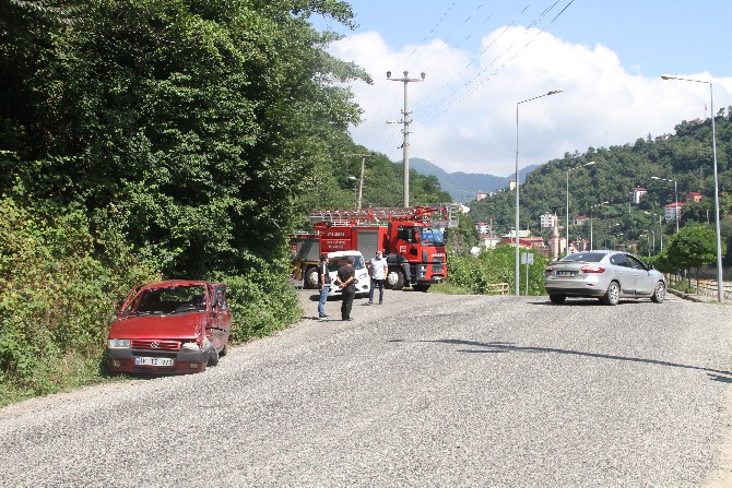 giresunda-iki-otomobil-carpisti-10-yarali-2.jpg