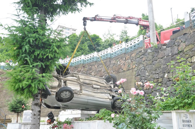 giresunda-kaza-3-yarali-(5)-001.jpg