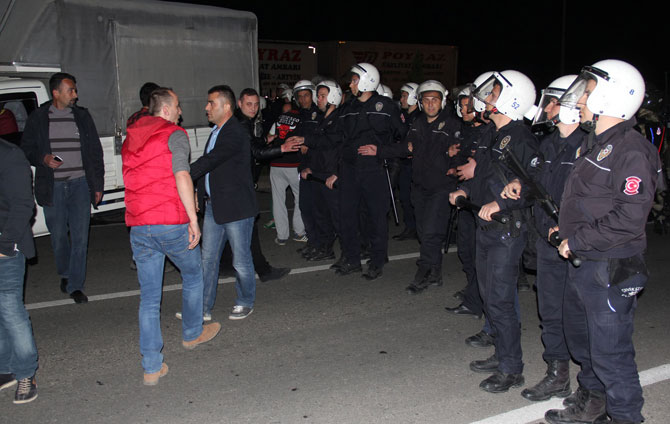 giresundaki-olaylar-jandarma-ve-cevik-kuvvet-mudehalesiyle-son-buldu5.jpg giresundaki-olaylar-jandarma-ve-cevik-kuvvet-mudehalesiyle-son-buldu5.jpg