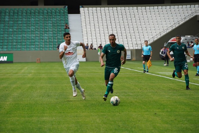 giresunspor-caykur-rizespor-hazirlik-maci-6.jpg