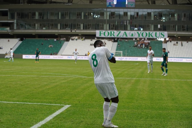 giresunspor-caykur-rizespor-hazirlik-maci-8.jpg