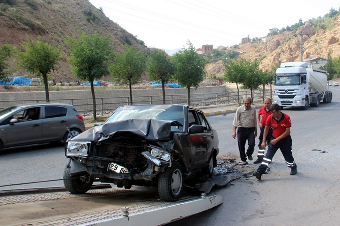 gumushane’de-trafik-kazasi-6-yarali-(3).jpg