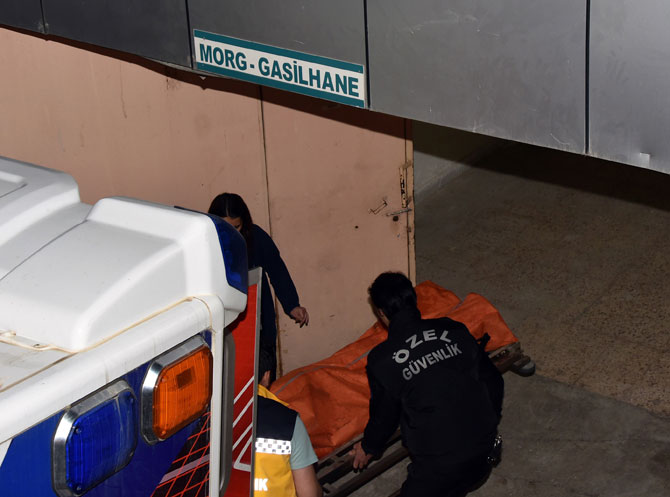 gumushanede-2-kaza-3-olu,-6-yarali-6.jpg gumushanede-2-kaza-3-olu,-6-yarali-6.jpg