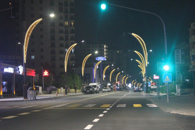 gundogdu-ic-yol-aydinlatmalari-tamamlaniyor-3.jpg