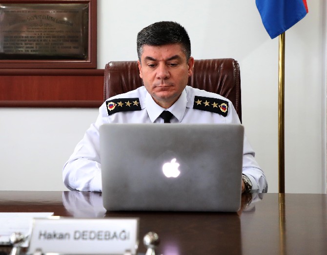 hakan-dedebagi-4.jpg