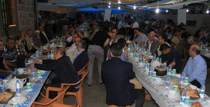 halil-bakirci-iftari-rize-3.jpg